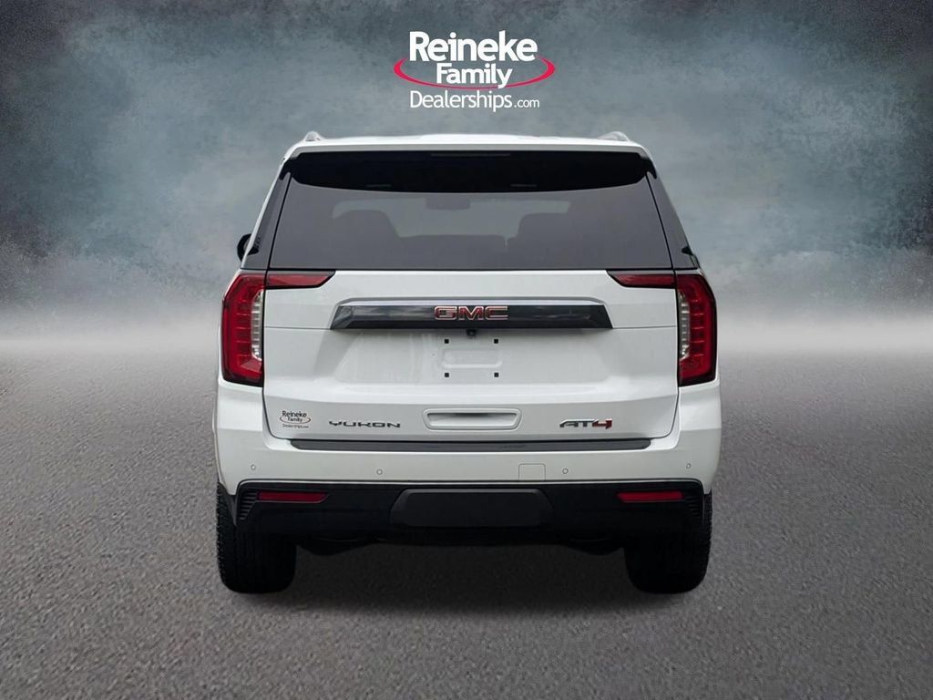 Used 2024 GMC Yukon AT4 AWD/4WD image 7
