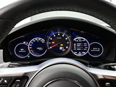 Certified 2020 Porsche Cayenne S AWD/4WD image 9