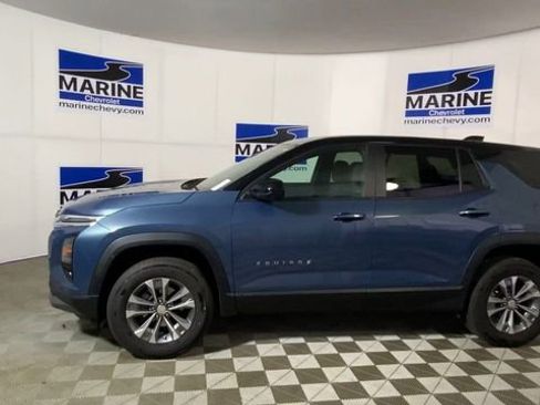 Used 2026 Chevrolet Equinox LT w/ Safety and Technology Package image 7