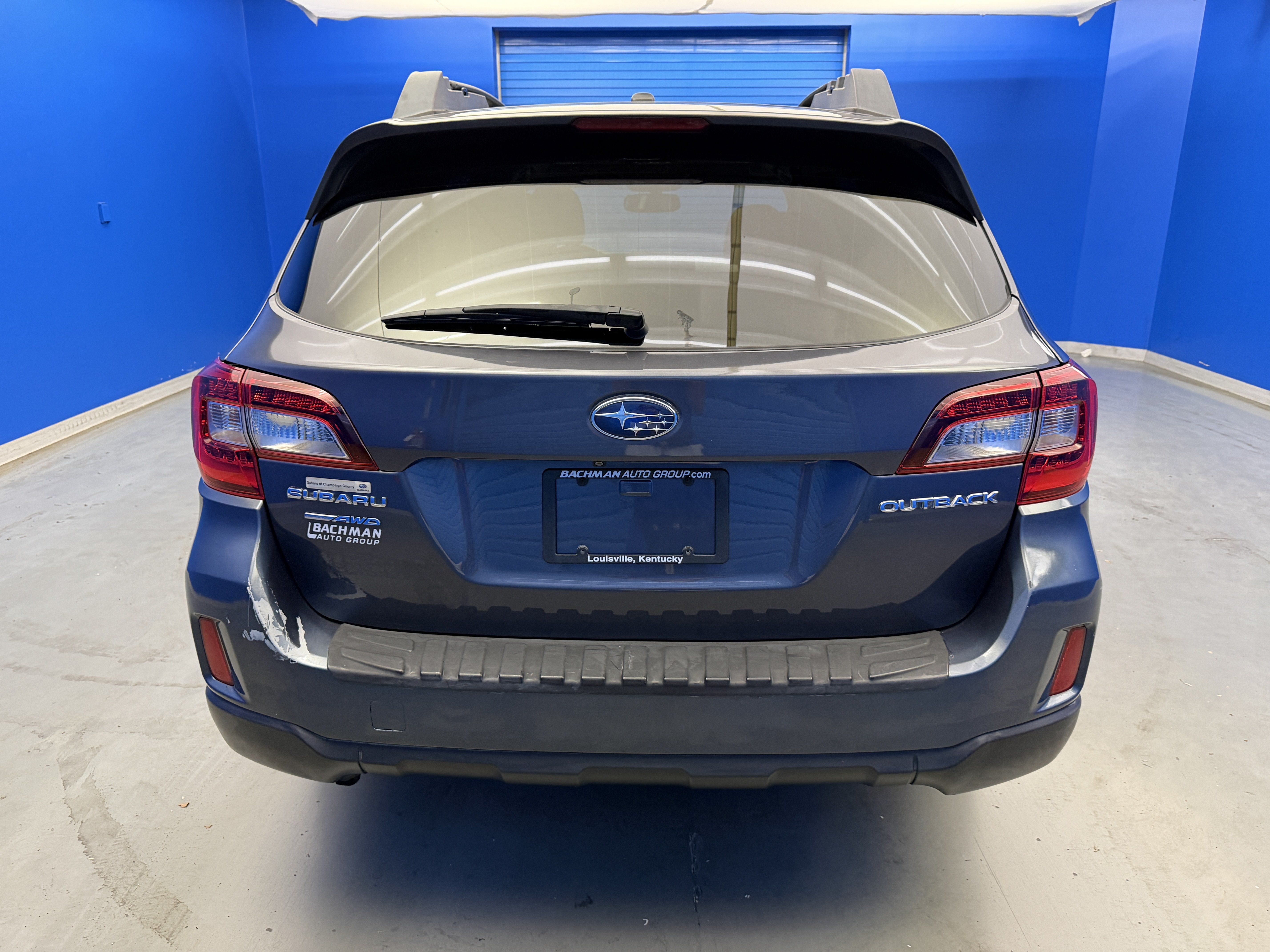 Used 2015 Subaru Outback 2.5i Limited AWD/4WD image 6