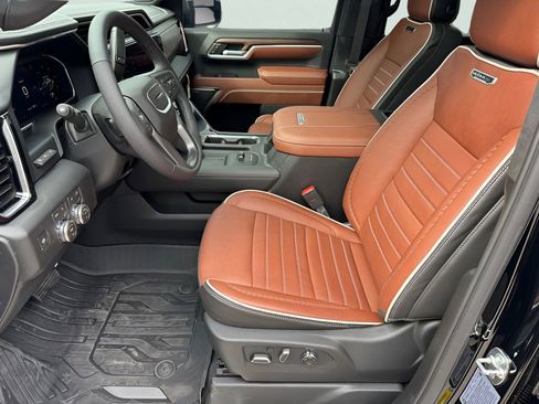 New 2026 GMC Sierra 2500 Denali Ultimate AWD/4WD image 8