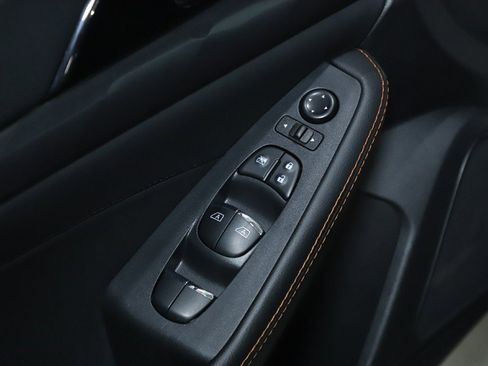 Certified 2023 Nissan Maxima SR w/ Sport Mat Group image 17