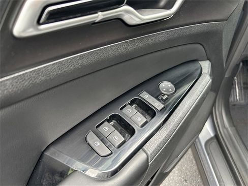 Certified 2023 Kia Sportage EX image 16