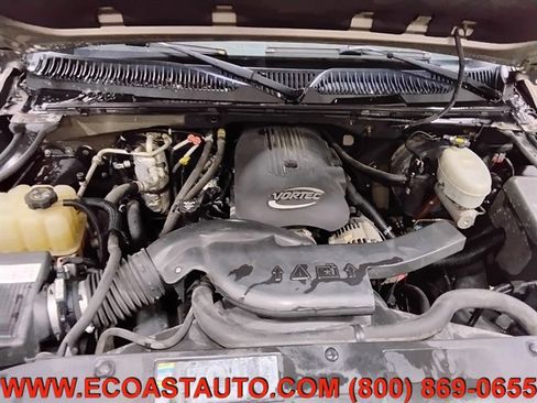 Used 2003 GMC Yukon SLT w/ 1SD Preferred Equipment Group image 9