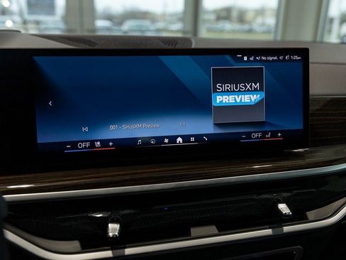 Used 2024 BMW X5 xDrive40i w/ Premium Package image 30