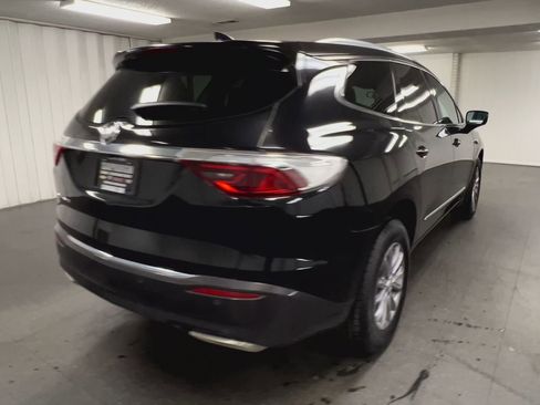 Used 2023 Buick Enclave Essence image 42