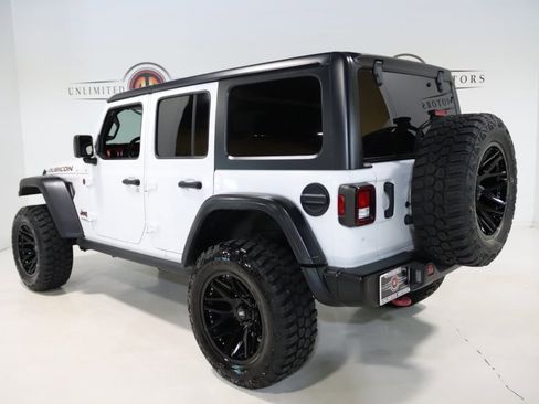 Used 2021 Jeep Wrangler Unlimited Rubicon image 3