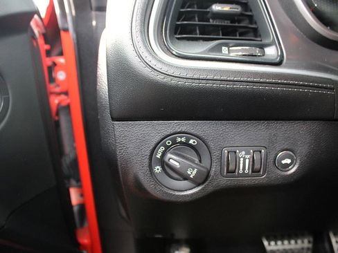 Used 2021 Dodge Challenger R/T Scat Pack w/ Dynamics Package image 30