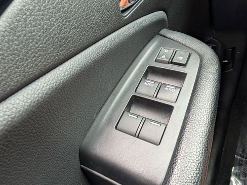 Used 2019 Honda Pilot Elite image 37