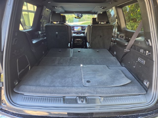 Used 2025 Jeep Wagoneer Series III w/ Premium Group I AWD/4WD image 40