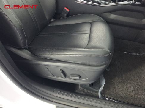 Used 2022 Kia Sorento SX image 30