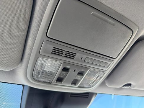 Used 2022 Honda CR-V EX-L image 16