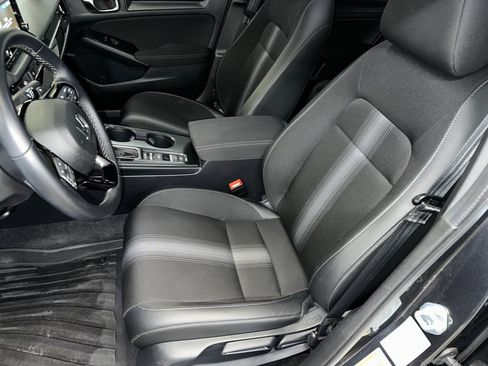 Used 2025 Honda Civic Sport image 6