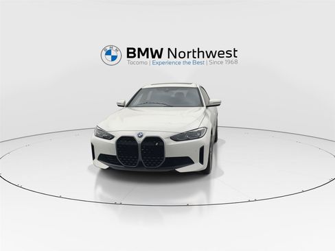Certified 2023 BMW i4 eDrive35 RWD image 8