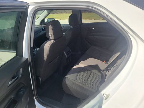 Used 2019 Chevrolet Equinox LT image 12