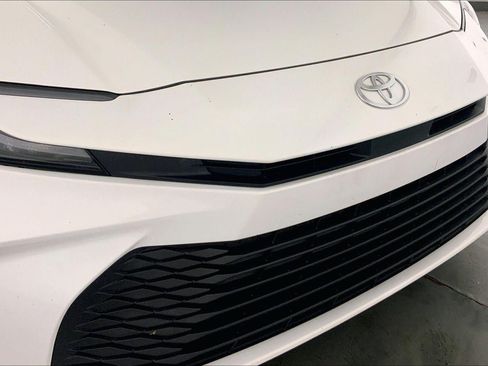 Used 2025 Toyota Camry LE FWD image 29