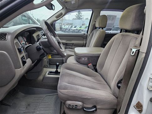 Used 2005 Dodge Ram 2500 Truck SLT w/ Quad Cab Big Horn Value Group image 12