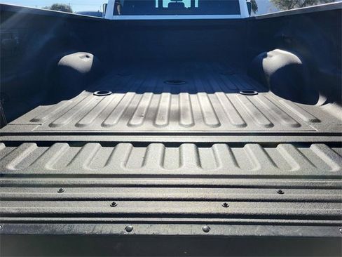 Used 2021 RAM 3500 Tradesman image 21