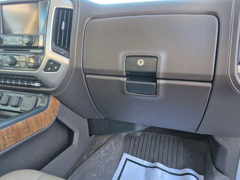 Used 2018 GMC Sierra 1500 SLT image 27