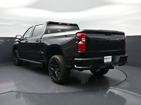 New 2026 Chevrolet Silverado 1500 Custom Trail Boss w/ Midnight Edition image 5
