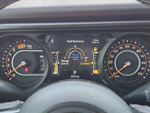 Used 2026 Jeep Wrangler Rubicon AWD/4WD image 13