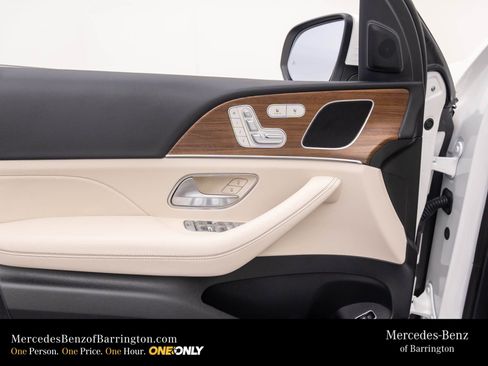 New 2026 Mercedes-Benz GLE 450 4MATIC image 15