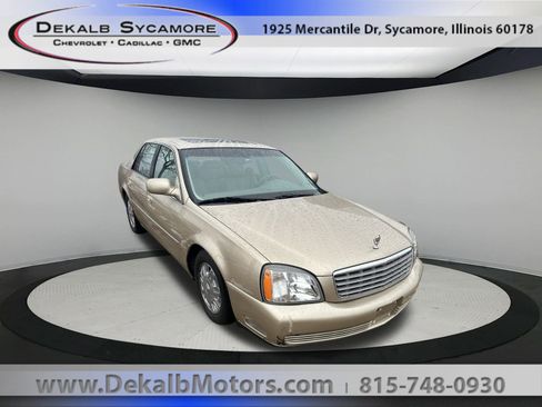 Used 2005 Cadillac De Ville w/ Deville Premium Package image 1