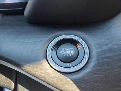 New 2025 Jeep Grand Cherokee Limited w/ Luxury Tech Group II image 20