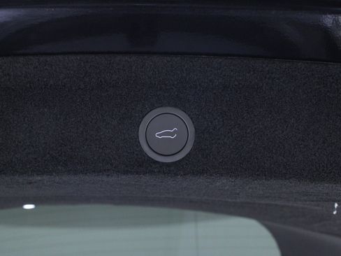 Used 2026 Tesla Model Y 2WD image 12