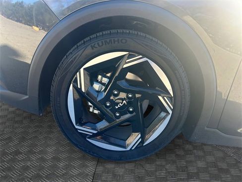 Used 2025 Kia K4 EX image 14