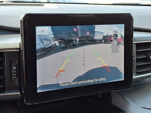 Certified 2023 Ford Explorer XLT w/ Equipment Group 202A AWD/4WD image 19