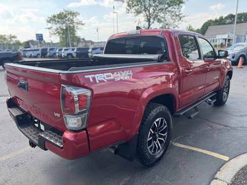 Used 2020 Toyota Tacoma TRD Sport w/ Technology Package AWD/4WD image 6