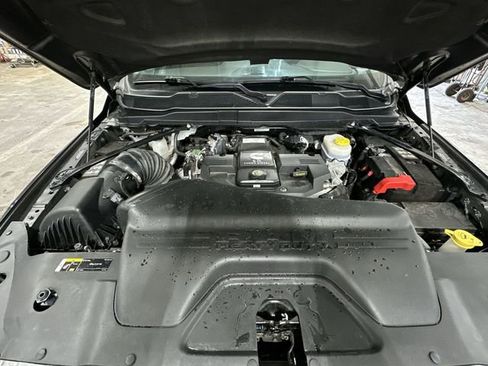 Used 2024 RAM 2500 Laramie AWD/4WD image 21