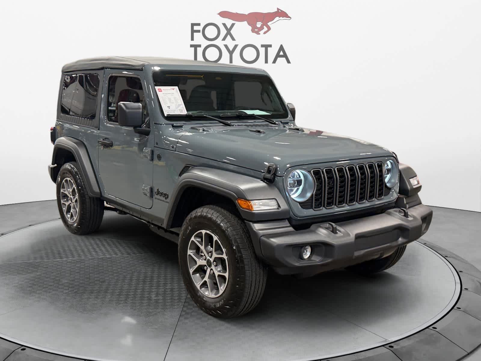 Used 2026 Jeep Wrangler Sport AWD/4WD image 8