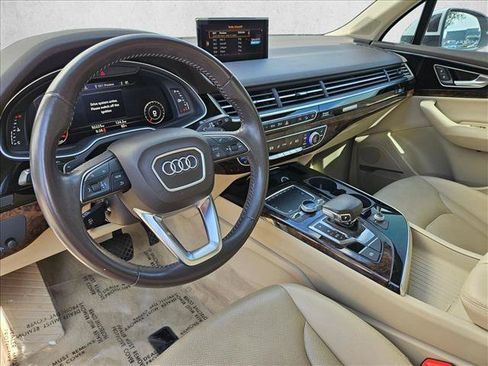 Used 2018 Audi Q7 3.0T Premium Plus AWD/4WD image 12