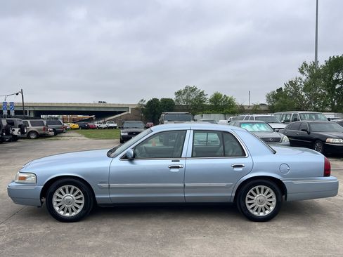 Used 2009 Mercury Grand Marquis LS image 3