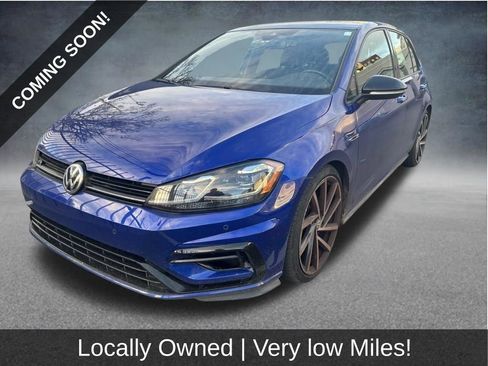 Used 2018 Volkswagen Golf R 4-Door image 2