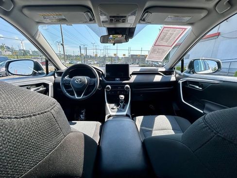 Certified 2025 Toyota RAV4 XLE w/ Convenience Package AWD/4WD image 18