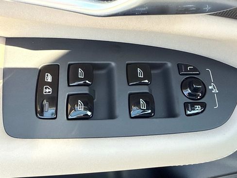 New 2026 Volvo XC90 B6 Plus w/ Protection Package image 16