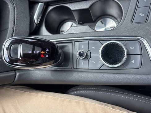 Used 2022 Cadillac XT5 Premium Luxury w/ LPO, Floor Liner Package AWD/4WD image 63