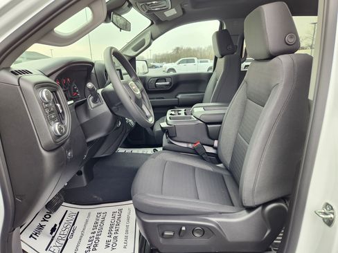 New 2026 GMC Sierra 1500 Pro w/ Graphite Edition image 9