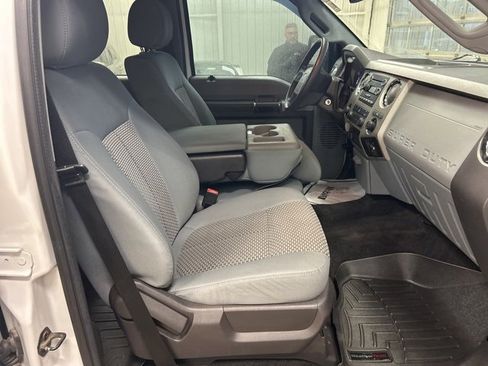 Used 2015 Ford F250 XLT w/ XLT Value Package image 24