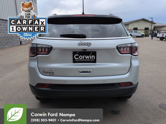Used 2025 Jeep Compass Limited AWD/4WD image 4