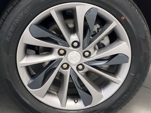 Used 2022 Buick Encore GX Select w/ Sport Touring Package FWD image 69