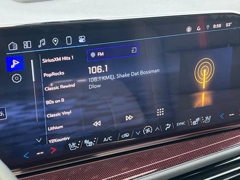 Certified 2024 Chevrolet Traverse RS w/ LPO, Floor Liner Package image 26