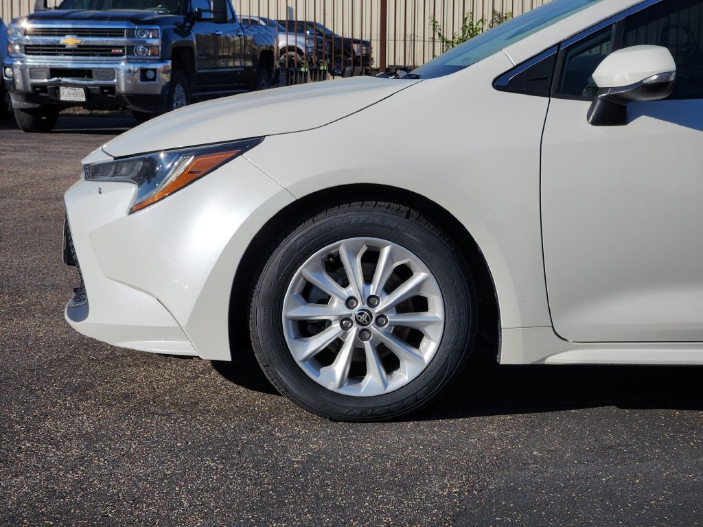 Used 2020 Toyota Corolla XLE w/ Carpet Mat Package (TMS) FWD image 9
