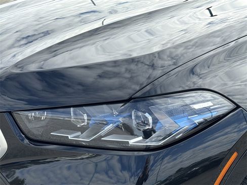 Used 2025 BMW X6 xDrive40i w/ Climate Comfort Package image 34