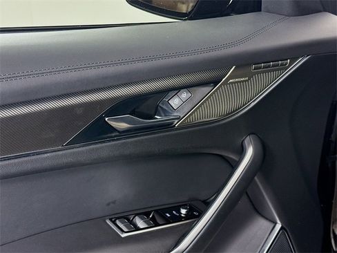 Used 2024 Jaguar F-PACE SVR image 20