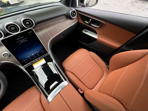 New 2026 Mercedes-Benz GLC 300 4MATIC image 14