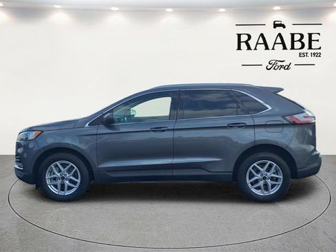 Used 2024 Ford Edge SEL w/ Convenience Package AWD/4WD image 4